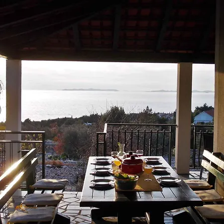 In - Sibenik Riviera 43222 Hébergement de vacances Primošten