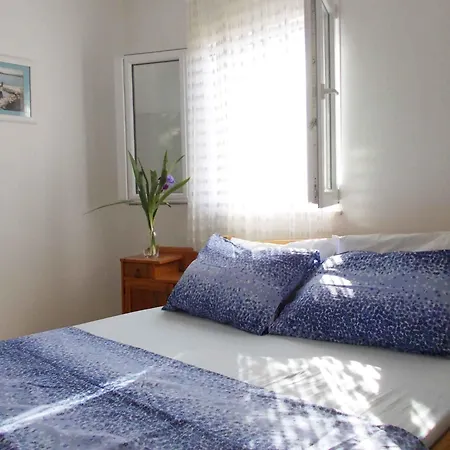 Holiday home In - Sibenik Riviera 43222 Primosten